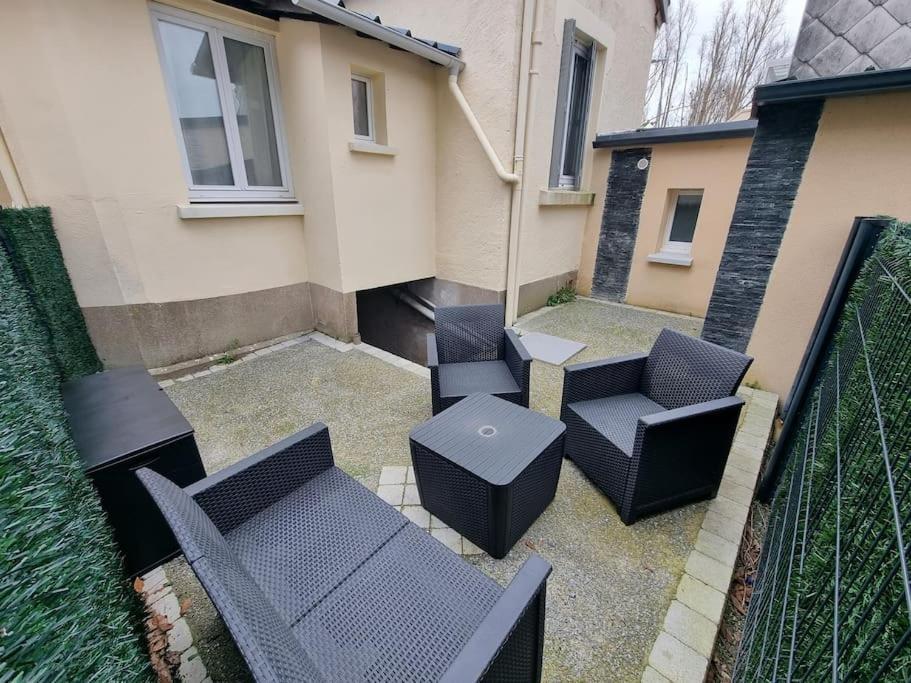 Maison Aux Portes De Tours Apartment *